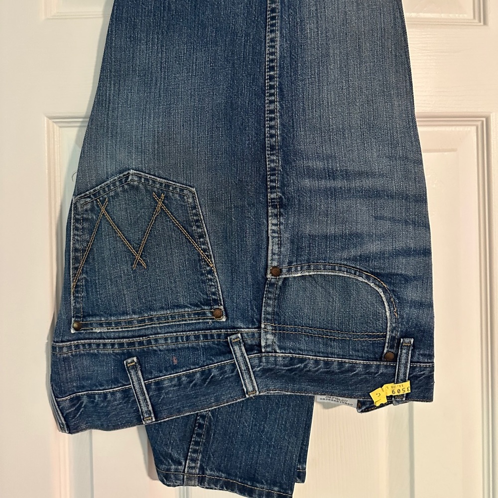 Men’s Wrangler jeans